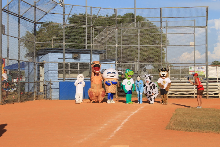 mascot fun run